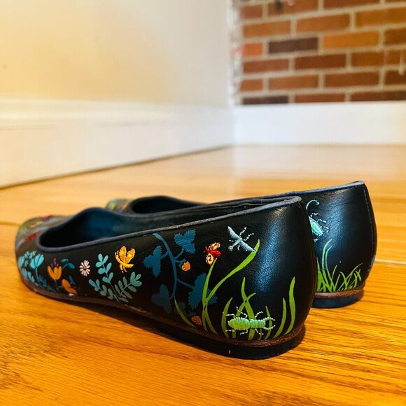 CAMPER TWS Leather Ballet Flats Shoes Flowers Embroidered Insects Ladies Euro 38 - Picture 2 of 16